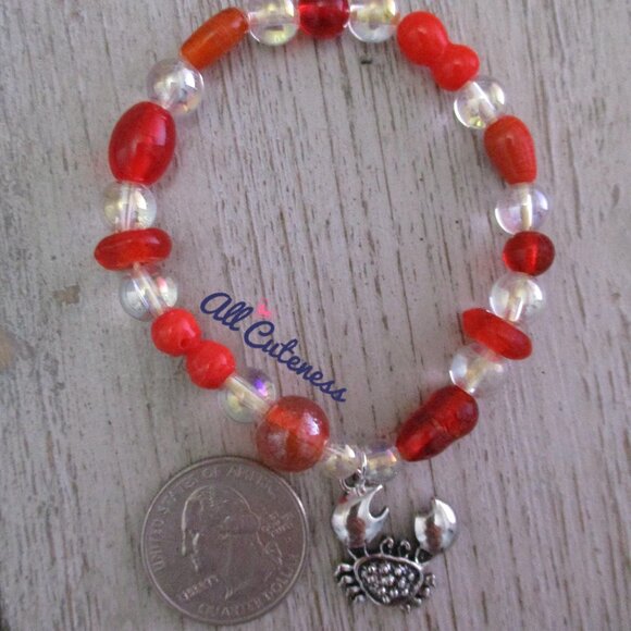 Red and Orange Glass Bead Stretch Beaded Bracelet - Picture 2 of 3